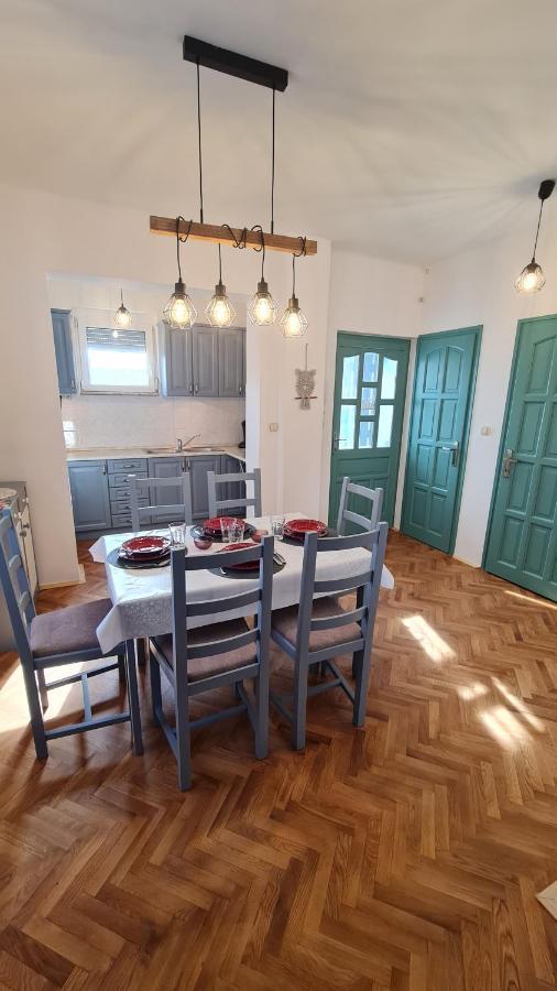 Ri-Jo Apartman Mohacs Luaran gambar