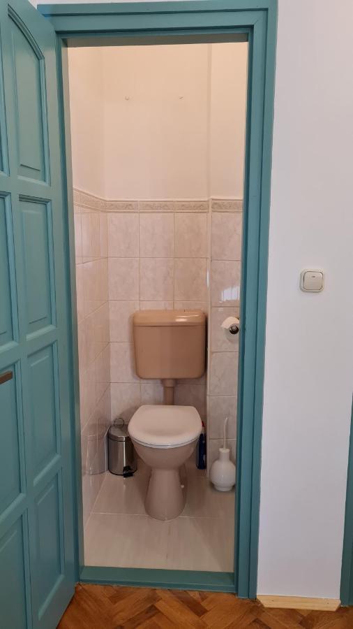 Ri-Jo Apartman Mohacs Luaran gambar
